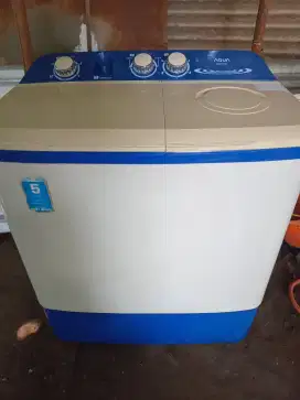 Di jual mesin cuci aqua u8kg,normal siap pakai