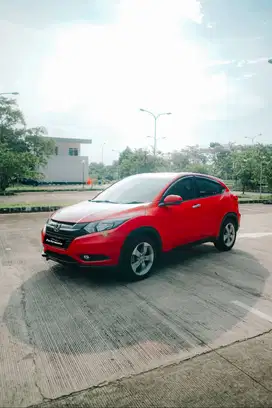 HONDA HRV E CVT 1.5 AT 2017