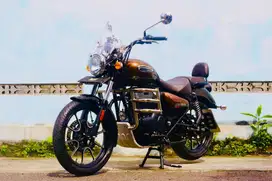Royal enfild Meteor supernova 2023 likenew classic500 strellar firebal