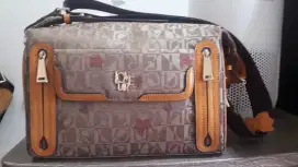 Tas LOUVIER ori