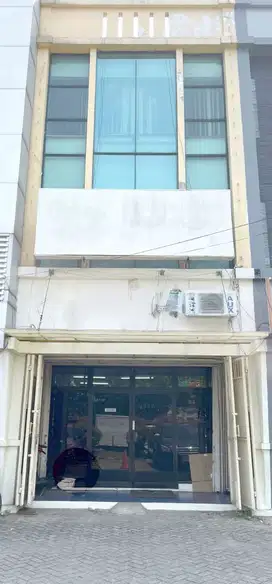 Dijual Cepat Ruko 3 lantai Lokasi Strategis di Citra garden