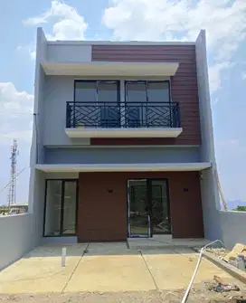 Jual Rumah CANTIK 2 Lantai MURAH dekat Pemkot Cimahi