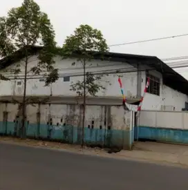 Dijual gudang murah strategis akses mudah