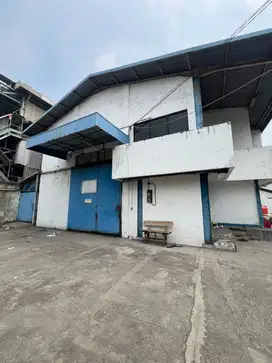 Dijual Gudang murah akses container