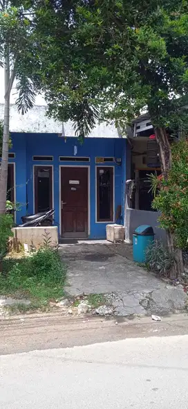 Rumah Murah SIAP HUNI pinggir jalan karyawan Ciledug karang tengah