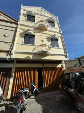 Ruko ready lokasi tengah kota di jln Latimojong