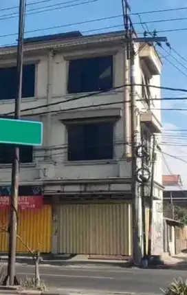 Ruko Raya Kenjeran, Pinggir Jalan Raya, Padat Penduduk (code : DND)