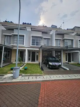 Di jual rumah 6x15 3+1kamar tidur golf island pantai indah kapuk