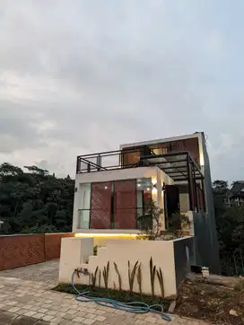 A115 JUAL VILLA MALANG PASSIVE INCOME 20 JT PER/TH, 4 LANTAI, SHM