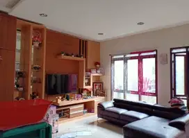 JUAL RUMAH BATUNUNGGAL 2 LANTAI