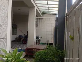 Dijual Rumah 3 lantai Siap Pakai Dengan Ornamen Antik Di Riung Bandung