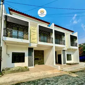 TOWN HOUSE BRANDNEW dekat Stasiun MRT Fatmawati