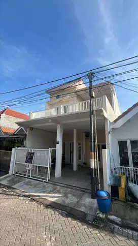 Jual rumah lokasi perumahan Babatan Pratama Wiyung Surabaya