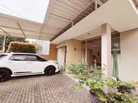 DIJUAL RUMAH di Komplek BATUNUNGGAL Bandung Kidul, Bandung