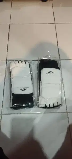Sarung tangan taekwondo