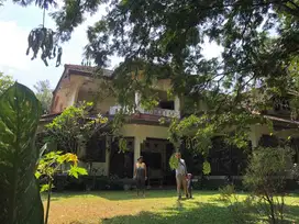 Rumah mewah tanah  Taman Fasilitas Lengkap dekat Pint