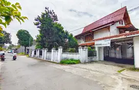 Rumah TanahLuas Dalam Kota 1000 Meter
