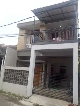 JUAL MURAH RUMAH 2 LANTAI DI MARGAWANGI BUAH BATU CIWASTRA