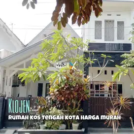 Rumah kos vintage tengah kota di Zainul arifin Klojen Malang