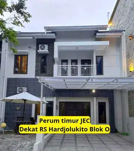 Rumah Dalam Perumahan Dekat RS Hardjolukito Timur JEC