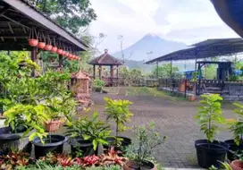 Villa Dijual View Gunung Hadap Utara Depannya Sawah