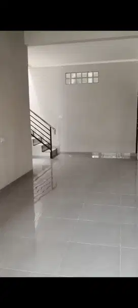 Jual Murah Rumah Baru Taman Kopo Indah 1