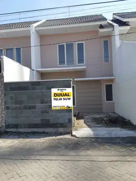 Jual Rumah 2 lt  Green Mansion Regency Lontar