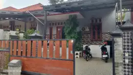 JUAL CEPAT RUMAH DENGAN PERABOT DI GUNUNGPATI DEKAT KAMPUS UNNES