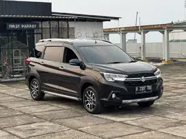 km rendah dp15 Suzuki Xl7 Beta At hitam 2020 2021