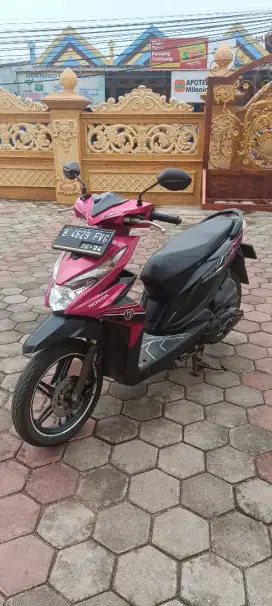 Honda  magenta magenta 2019 full Orsinill