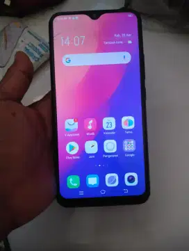 Vivo Y17    4/64   minus retak tp aman normal nokendala