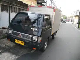 Jual mobil Box L300 Terawat Plat Kuning pajak murah bebas ganjil genap