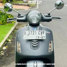 VESPA GTS 150 3V TAHUN 2014 TERMURAH!