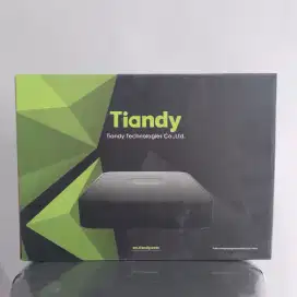 NVR 5Ch Tiandy TC - R3105