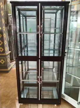 lemari tas  serbaguna