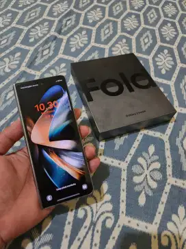 Samsung z fold 4 5G 12/512 gb