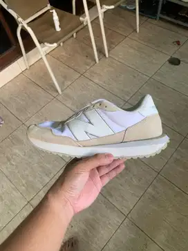 New Balance 265