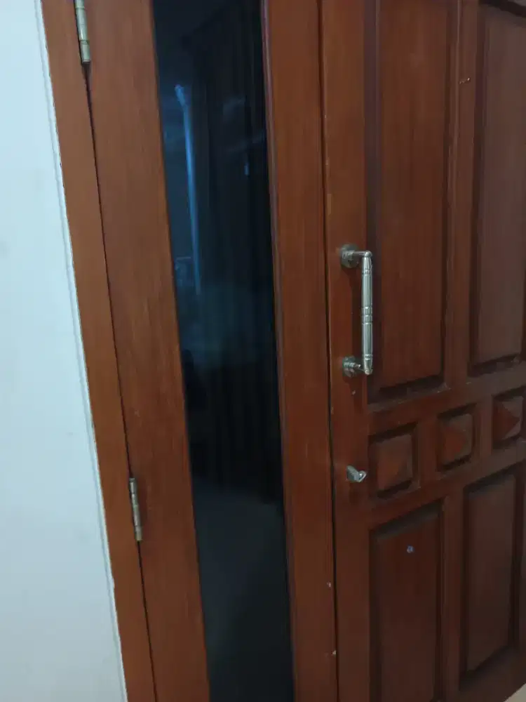 Dibutuhkan pengasuh anak harian