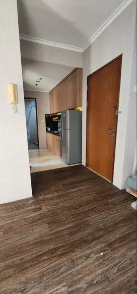 DIJUAL APARTEMEN MAPLE PARK KEMAYORAN TOWER A LANTAI 15 SEMI FURNISH