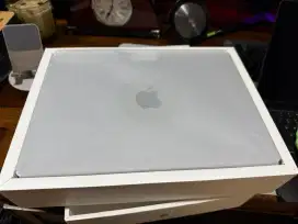 Macbook pro 14  M2 Max 32GB1TB