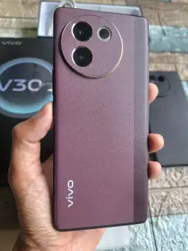 ViVO V30e 5G (Snap 6 Gen1) Fullset