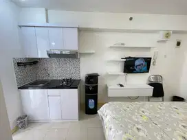 SEWA STUDIO FURNISHED TAHUNAN FLAMBOYAN APARTE BASSURA CITY SIAP HUNI
