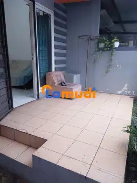Rumah Minimalis Modern Bebas Banjir Lokasi Dekat Tol Serpong-Cinere