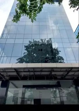 gedung kantor 6 lt di jl raya mampang prapatan, jaksel