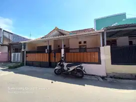 Rumah sudah renovasi komplek cipageran dekat pemkot cimahi