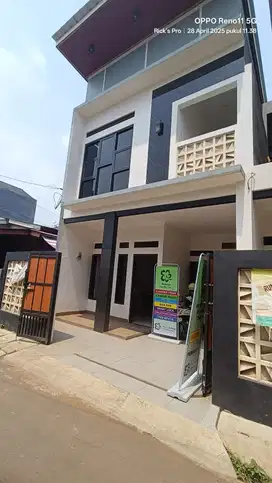 Dijual Rumah 2 Lantai Cluster Azaleya Di Bekasi Timur