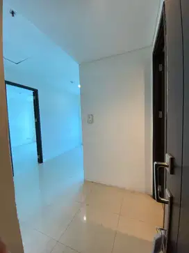 FOR SALE 2 BR UNFURNISH GP PLAZA