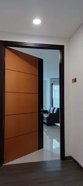 Apartemen LLOYD 2 BR JUAL/SEWA FURNISH ALAM SUTERA (win)