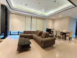 For Rent luxury unit at District 8 Senopati 4BR 249m2