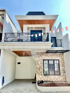 DIJUAL RUMAH STRATEGIS 800 JUTAAN DEKAT CIBUBUR DEKAT LRT HARJAMUKTI
